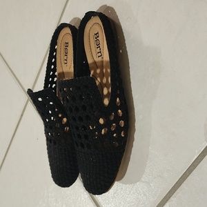 Born Cameo Black Fabric Size 8 Euro 39 NWT